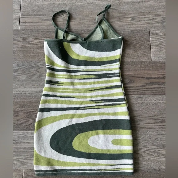 Abstract Knit Mini Dress - Picture 2 of 3